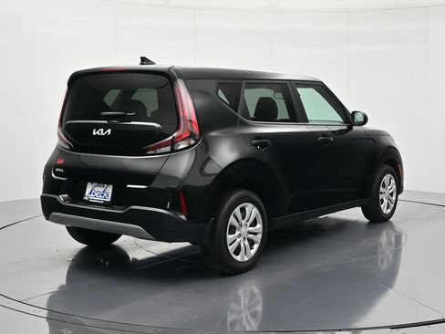 Used 2024 Kia Soul LX FWD image 5