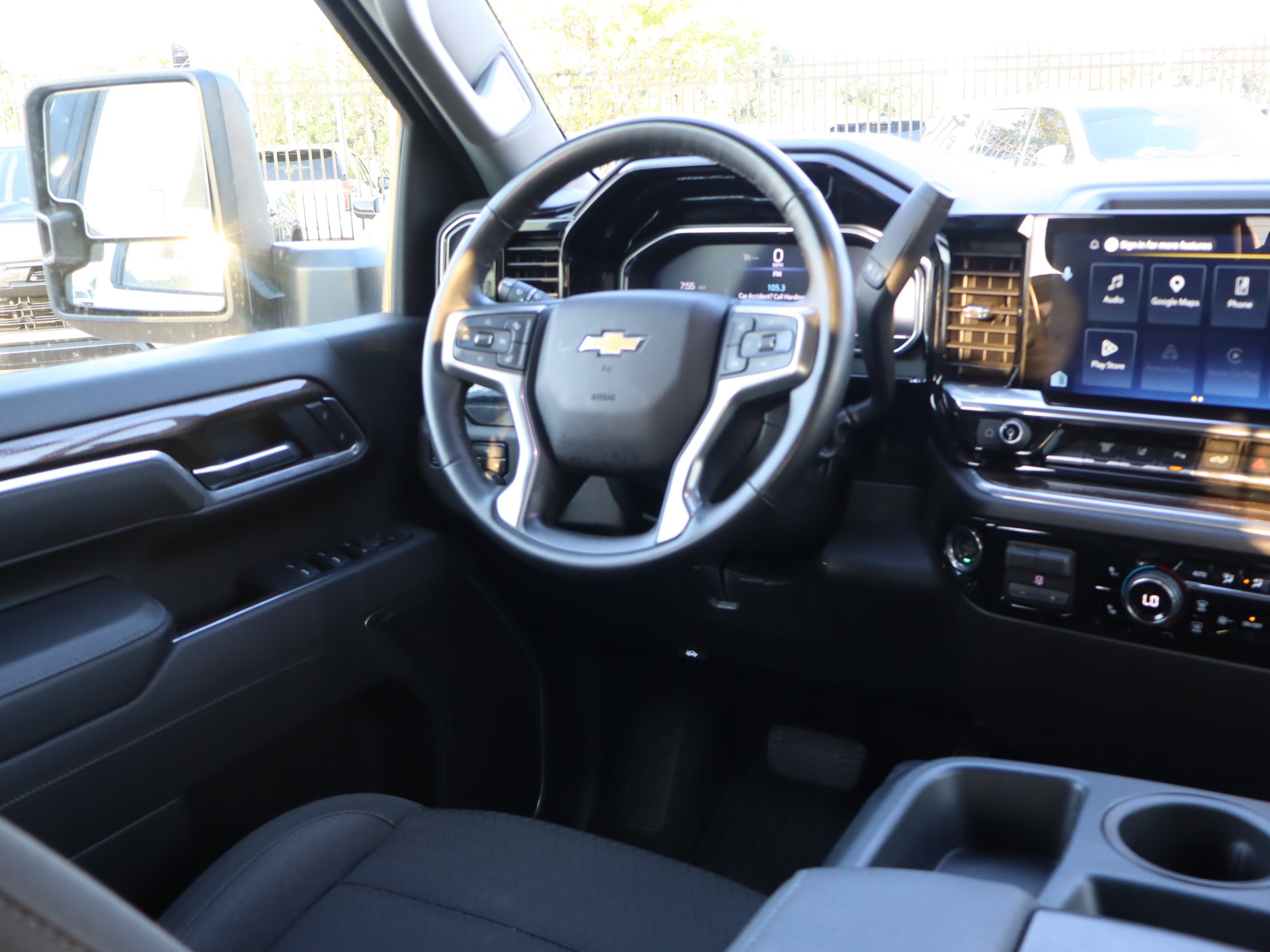 Used 2025 Chevrolet Silverado 2500 LT w/ Safety Package AWD/4WD image 17