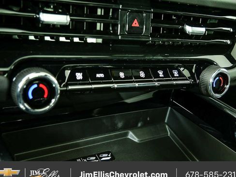 New 2026 Chevrolet Tahoe Z71 image 17