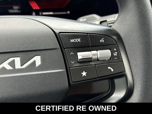Used 2025 Kia K4 FWD image 23