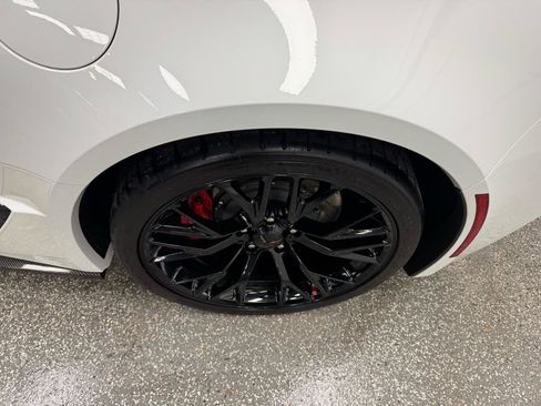 Used 2017 Chevrolet Corvette Z06 image 29