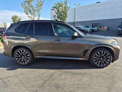 Used 2024 BMW X5 xDrive40i w/ M Sport Package AWD/4WD image 5