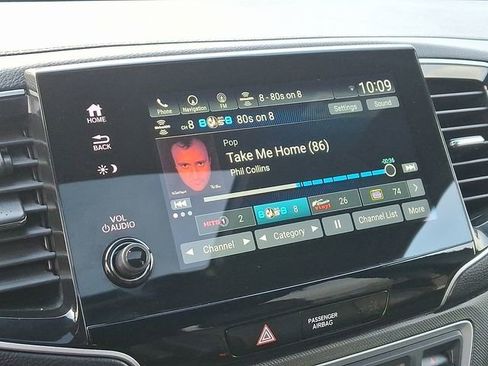 Used 2023 Honda Passport TrailSport image 19