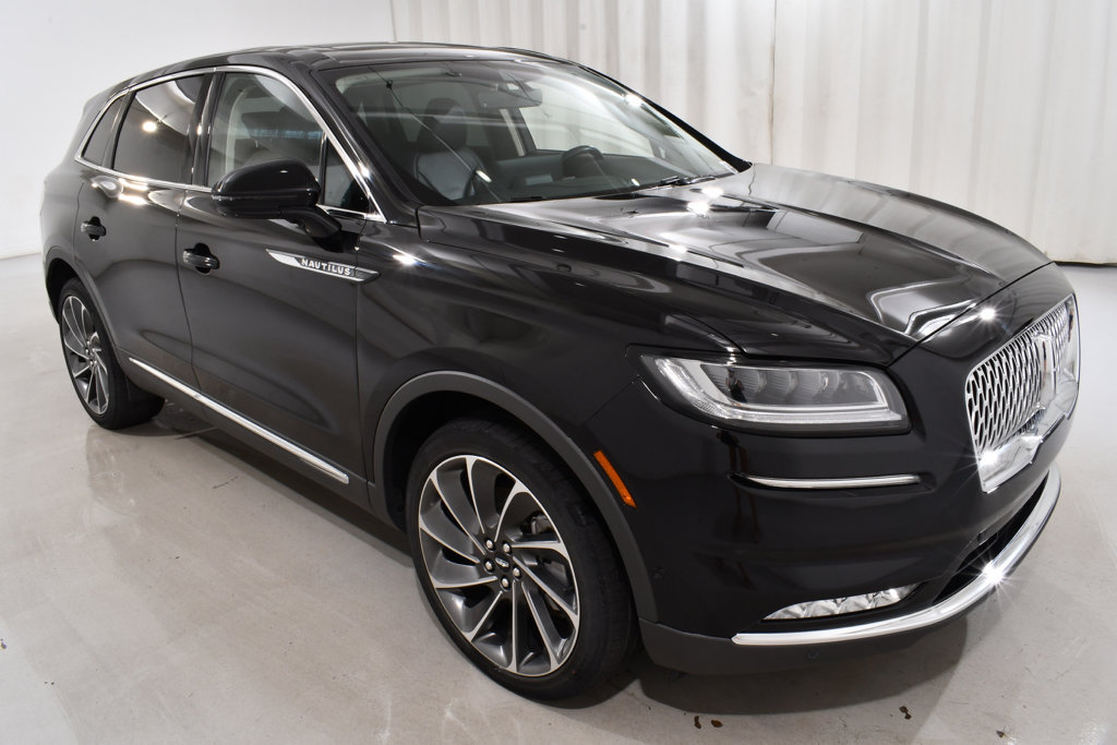 Used 2023 Lincoln Nautilus Reserve w/ Equipment Group 202A AWD/4WD image 5