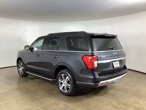 Used 2022 Ford Expedition XLT AWD/4WD image 15