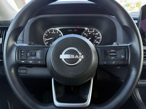 Certified 2024 Nissan Pathfinder S image 22
