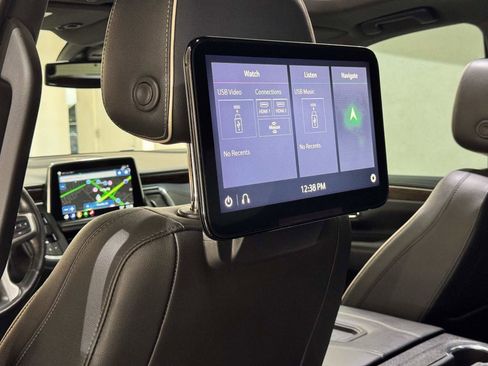 Used 2021 Chevrolet Tahoe Premier RWD image 17