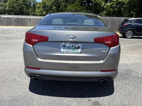 Used 2012 Kia Optima LX FWD image 5