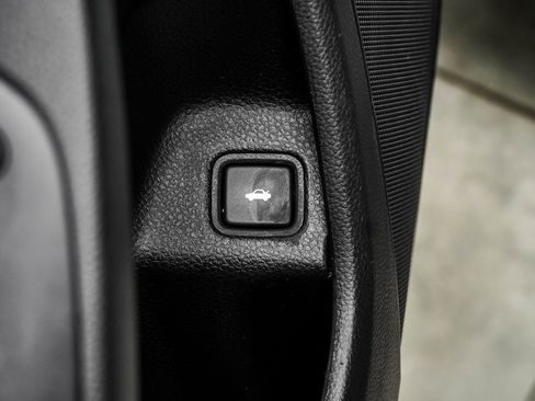 Used 2021 Honda Accord LX image 32