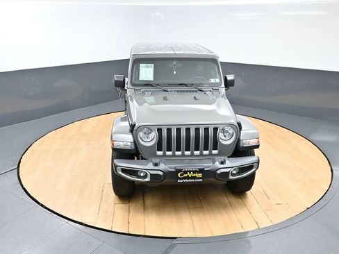 Used 2023 Jeep Wrangler Unlimited Sahara w/ Cold Weather Group AWD/4WD image 3
