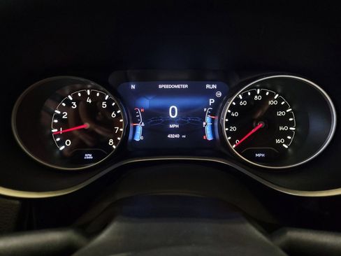 Used 2018 Jeep Compass Latitude w/ Popular Equipment Group AWD/4WD image 23
