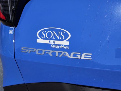 New 2026 Kia Sportage EX FWD image 10