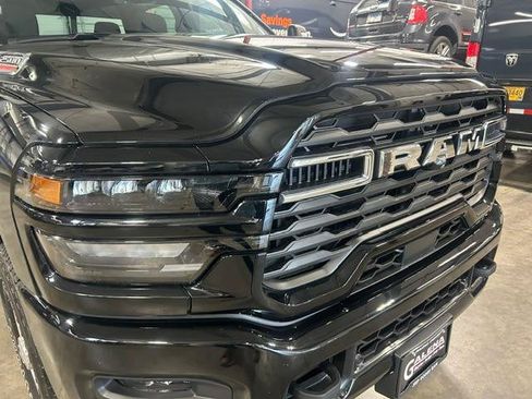 Certified 2025 RAM 2500 Big Horn AWD/4WD image 2