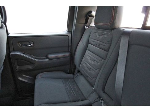 New 2025 Nissan Frontier PRO-4X w/ Interior Protection Package image 9