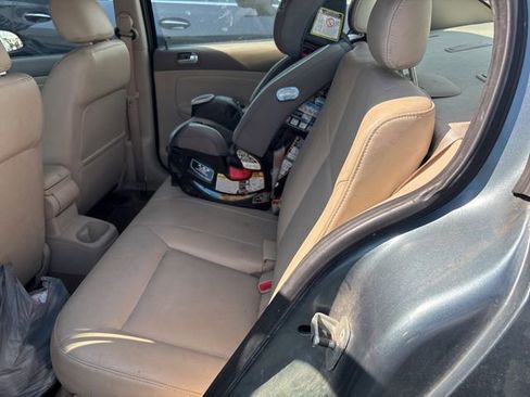 Used 2005 Chevrolet Cobalt LT image 10