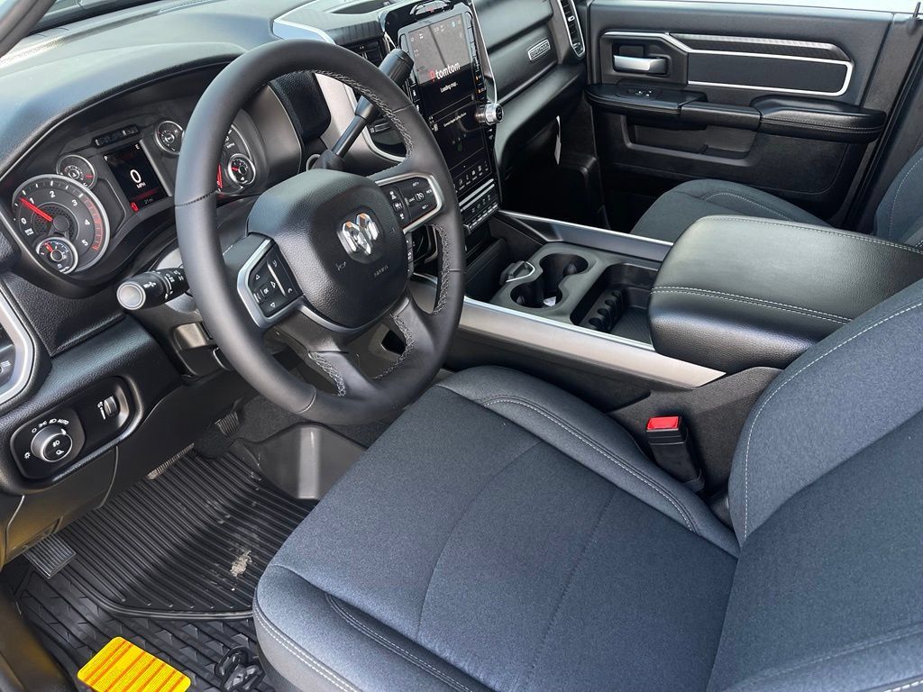 New 2027 RAM 3500 Big Horn AWD/4WD image 6