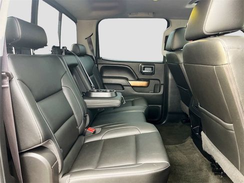 Used 2017 Chevrolet Silverado 2500 LTZ w/ Duramax Plus Package image 28