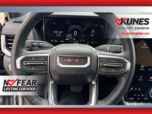 Used 2025 GMC Terrain Elevation image 23