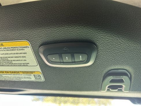 New 2025 Jeep Gladiator Sport image 24