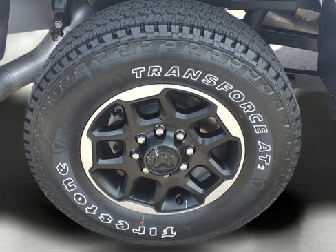Used 2026 RAM 2500 Laramie AWD/4WD image 9