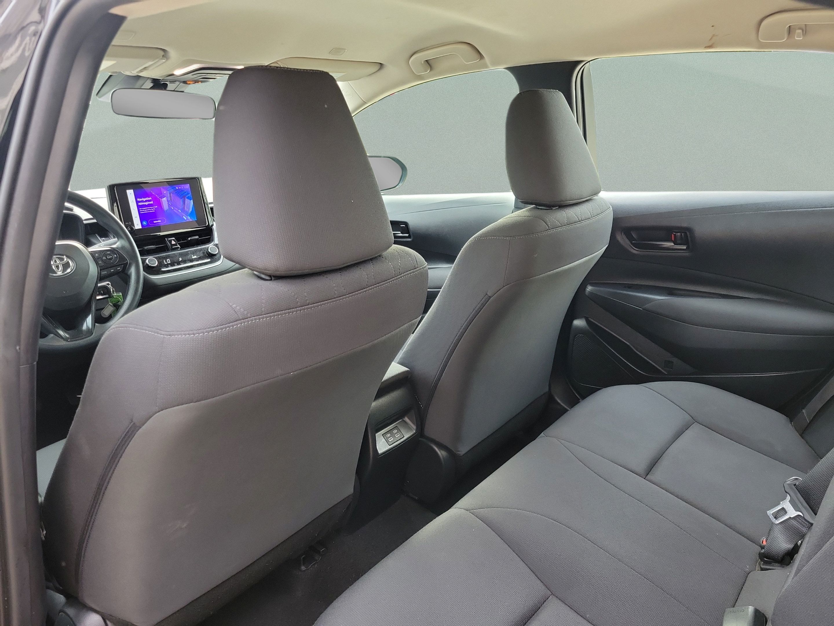 Used 2024 Toyota Corolla LE FWD image 18
