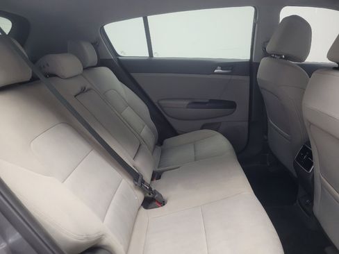 Used 2017 Kia Sportage LX FWD image 19