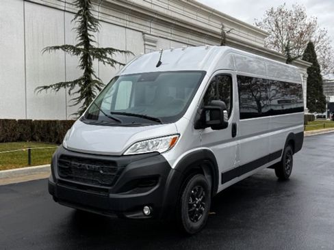 Used 2023 RAM ProMaster 3500 w/ Premium Convenience Group (B) image 3