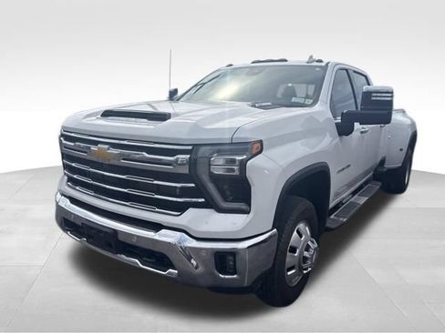 Used 2024 Chevrolet Silverado 3500 LTZ w/ LTZ Convenience Package AWD/4WD image 1