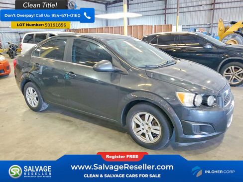 Used 2014 Chevrolet Sonic LT FWD image 5