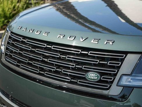 Certified 2023 Land Rover Range Rover Long Wheelbase SE AWD/4WD image 11