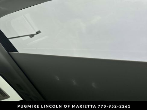 New 2026 Lincoln Navigator L Reserve AWD/4WD image 27