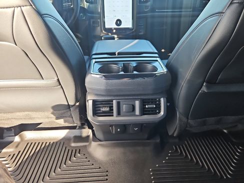 Used 2023 Ford F150 Lightning Lariat image 25