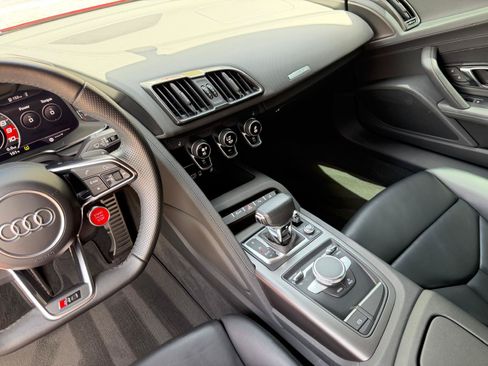 Used 2021 Audi R8 V10 RWD image 34