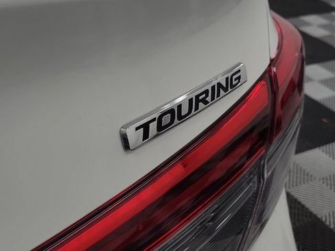 Certified 2024 Honda Civic Touring image 10