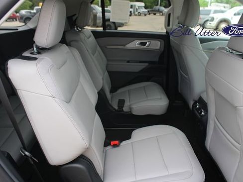 New 2026 Ford Explorer Active image 9