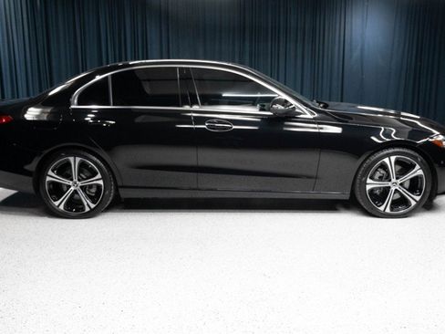 Certified 2026 Mercedes-Benz C 300 Sedan image 4