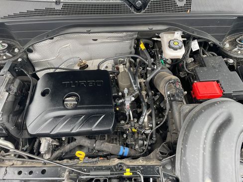 Used 2025 Chevrolet TrailBlazer LT image 32