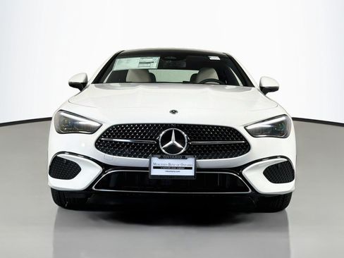 New 2027 Mercedes-Benz CLE 300 4MATIC Coupe image 2
