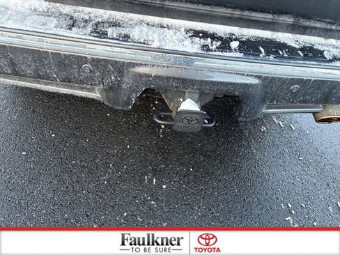 Used 2018 Toyota 4Runner Limited image 22