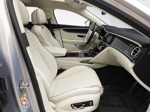 Used 2024 Bentley Flying Spur Azure AWD/4WD image 22