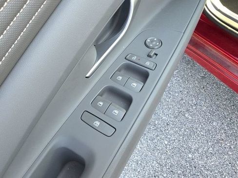 Certified 2025 Hyundai Elantra Sport FWD image 10