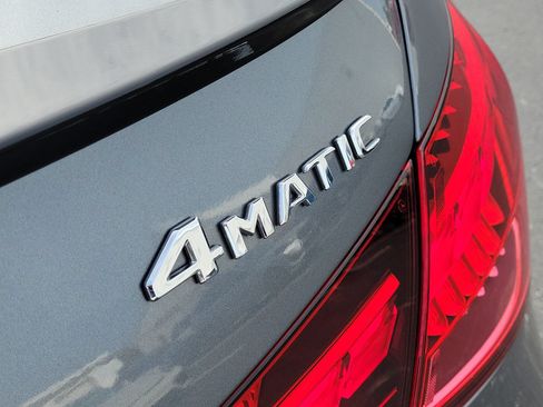 Used 2022 Mercedes-Benz C 300 4MATIC Sedan image 6