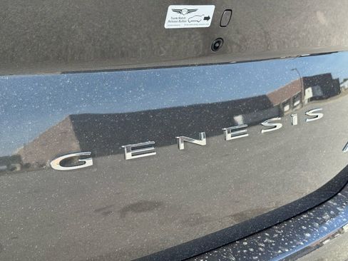 New 2026 Genesis G70 2.5T image 13