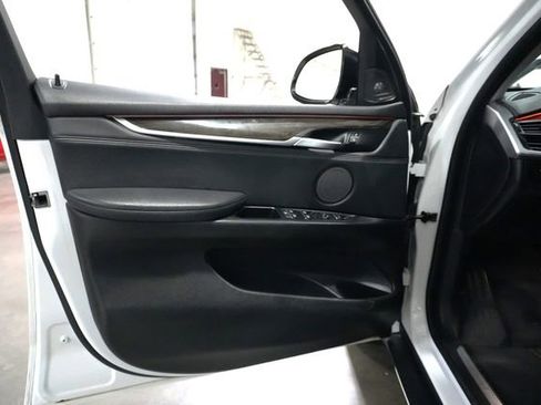 Used 2015 BMW X5 sDrive35i w/ Premium Package image 12