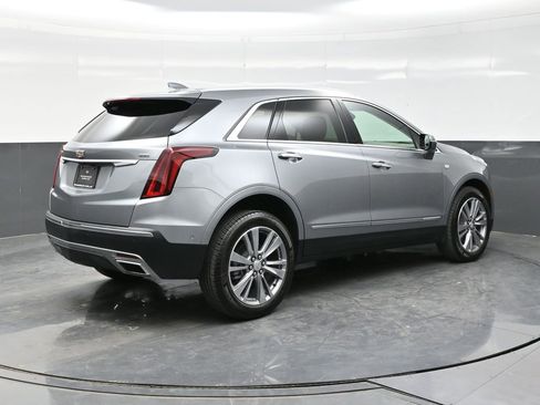 New 2026 Cadillac XT5 Premium Luxury w/ Driver Assist Package image 7
