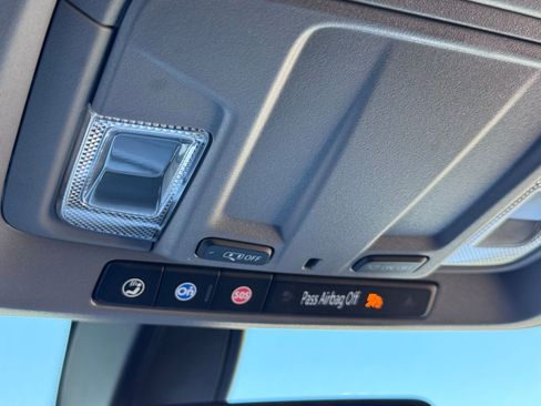 Used 2022 Chevrolet Silverado 1500 LT Trail Boss w/ Bed Protection Package image 35