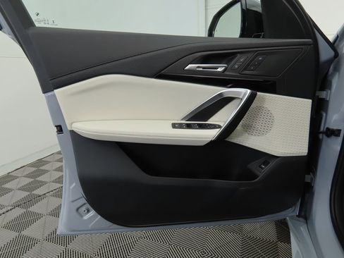 New 2026 BMW X2 xDrive28i w/ Technology Package image 23