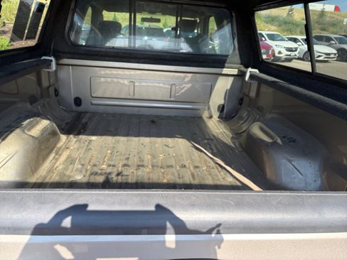 Used 2004 Ford F250 Lariat AWD/4WD image 32