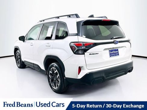 Used 2026 Subaru Forester Premium AWD/4WD image 5