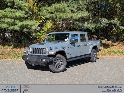 New 2025 Jeep Gladiator Sport